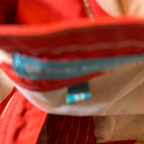 Tori Richard Red Graphic Swim Trunks – Size 32, Tradewind Technology Boardshorts - Picture 4 of 5